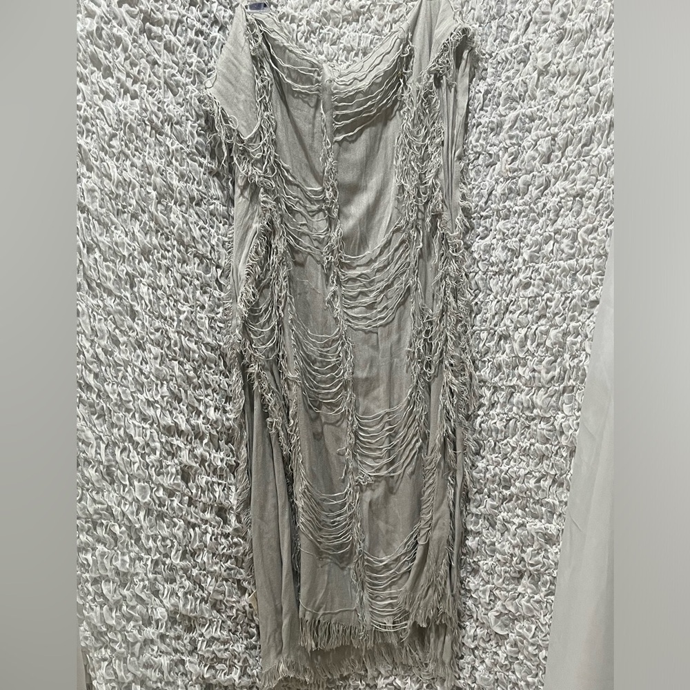 Winter Lennon Silver BOHO Scarf, 80”X 26” - Picture 10 of 11